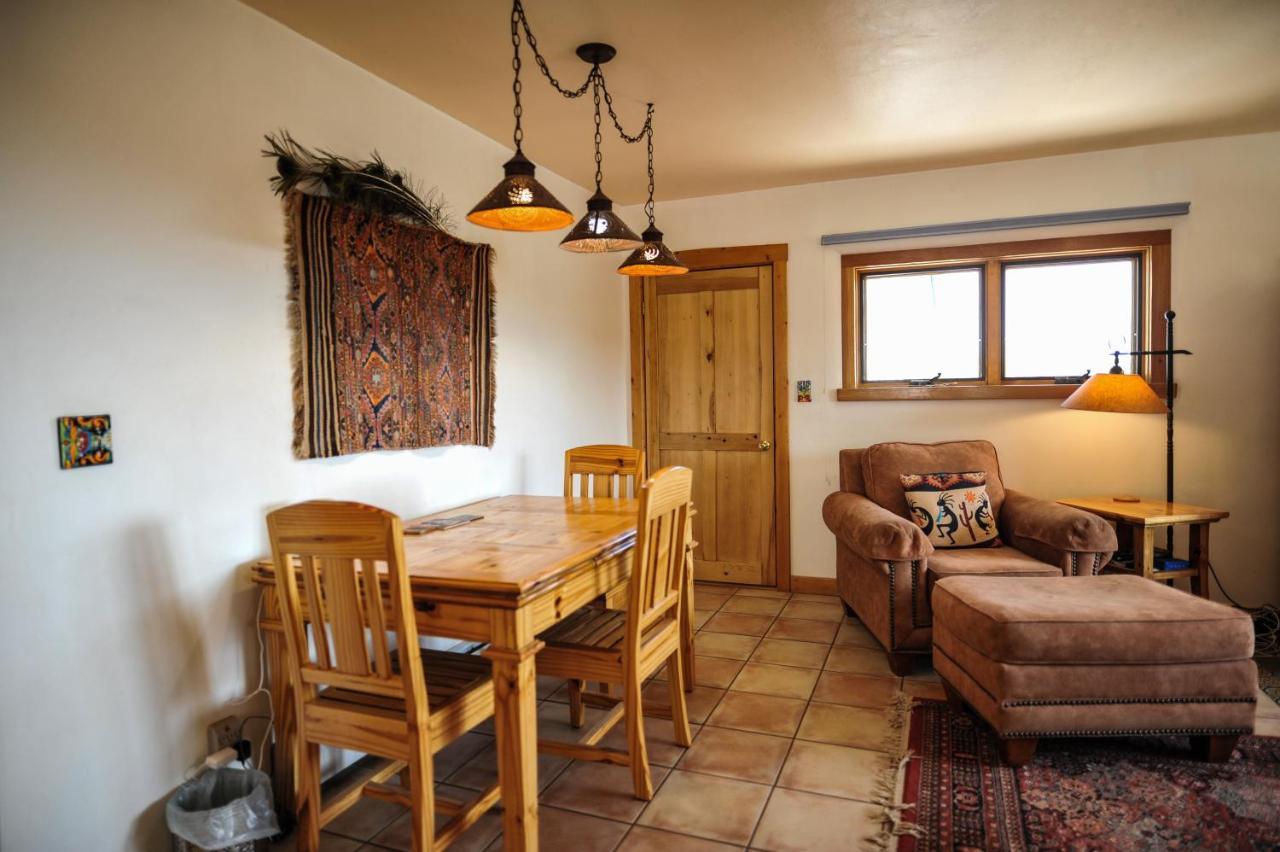 Heart And Wings Retreat Center Apartment Silver City Exterior photo
